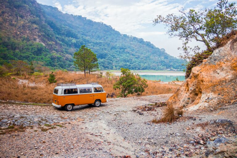 Lire la suite à propos de l’article Conseils pour planifier un road trip inoubliable 🌎🚙